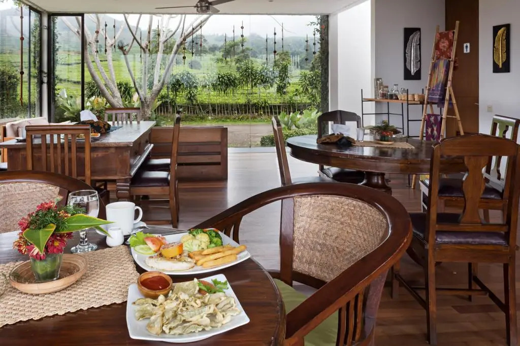 Tea Garden Resort