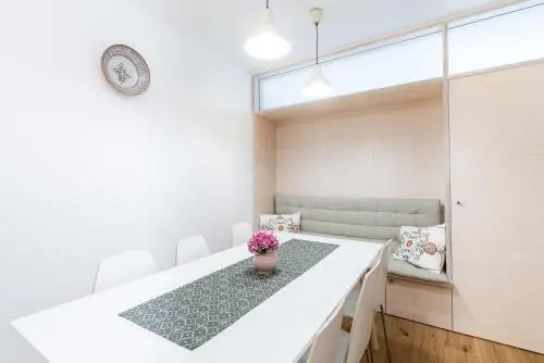 Castle Wall Apartment