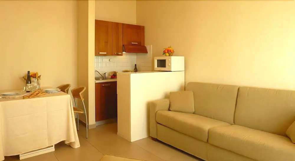 Residence Sole Mare Alaxi Hotels