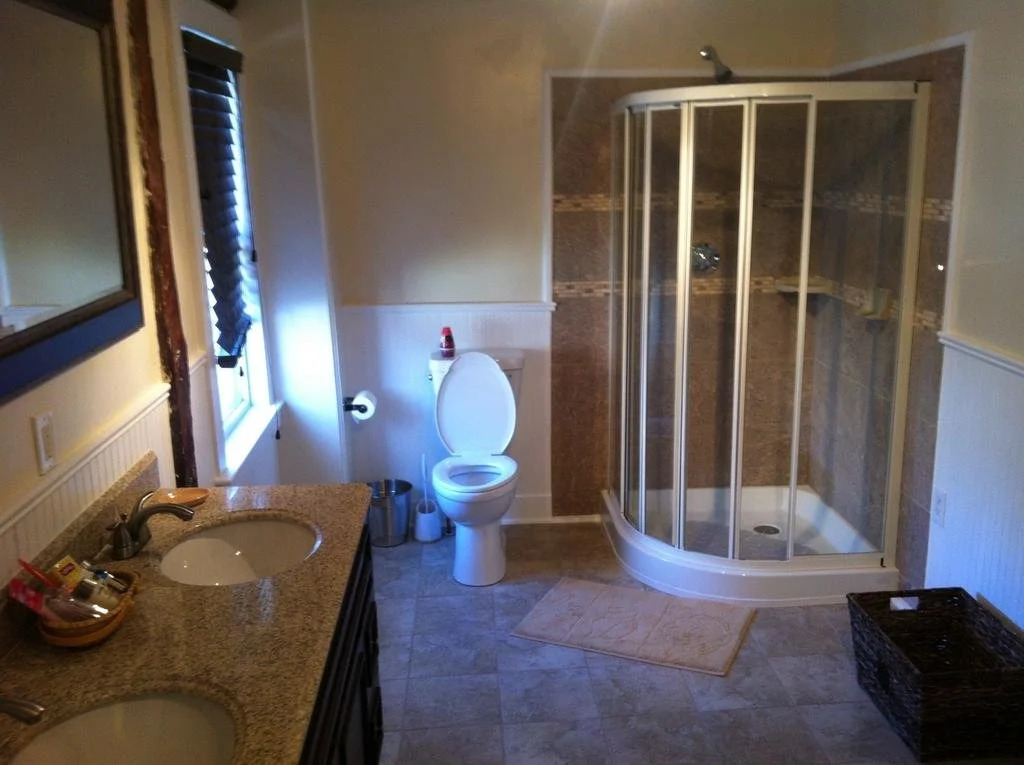 424 Thames Street Inn