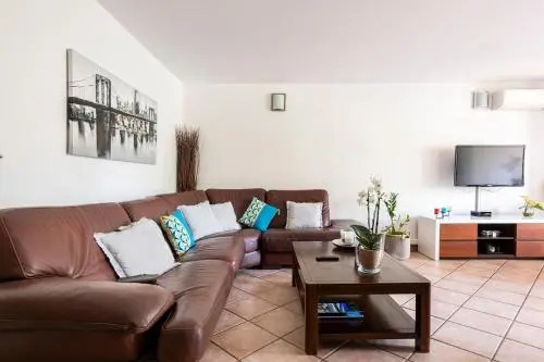 Apartment Avenue Des Terrasses