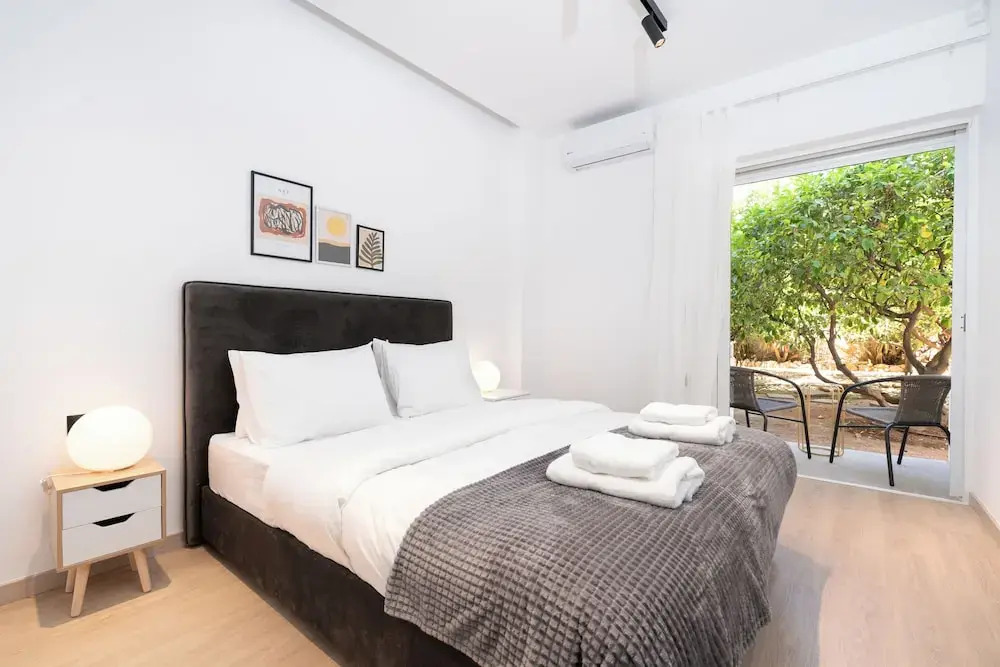 Stylish Apartment in Athens Riviera with Outdoor Patio