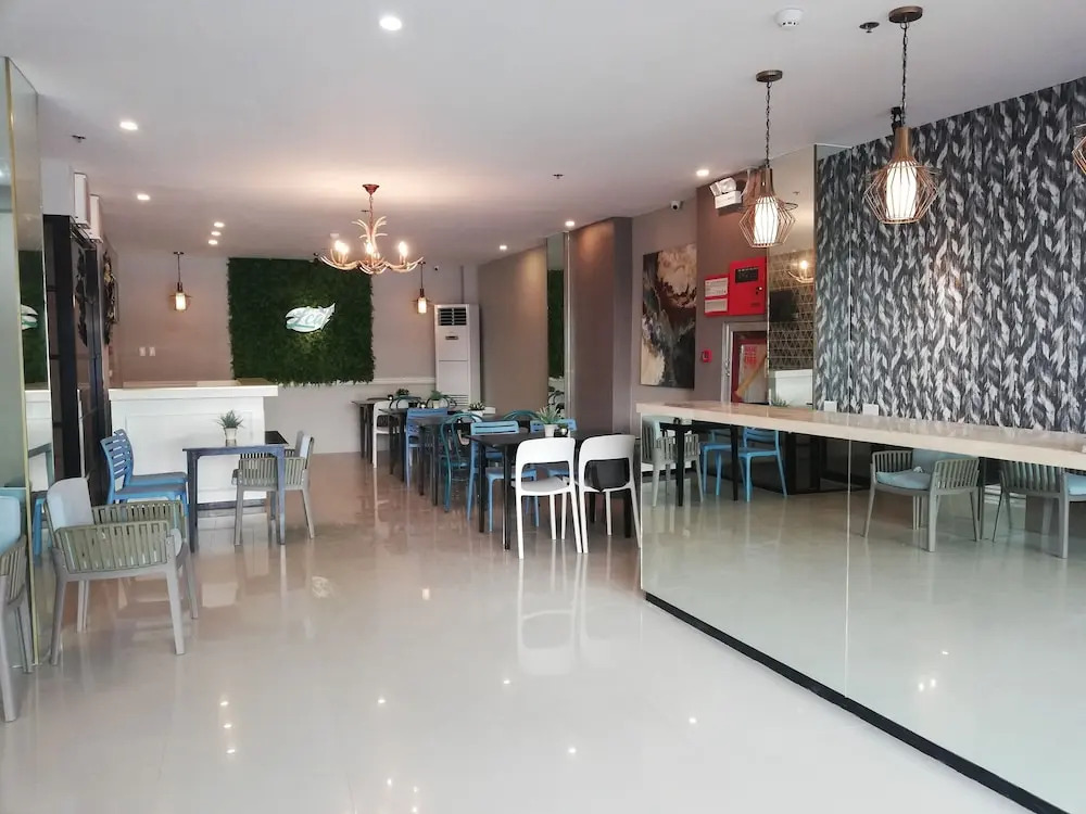 Eon Centennial Express Hotel