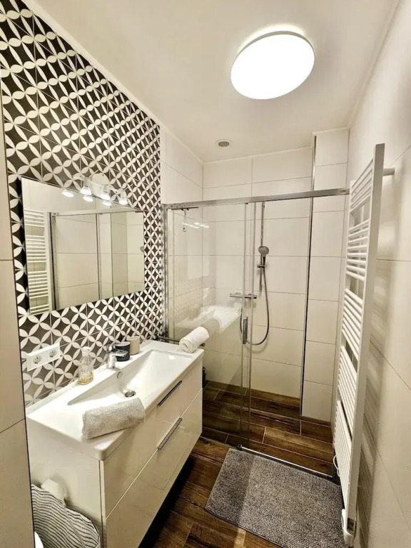 Lovely 1 bedroom flat with terrace