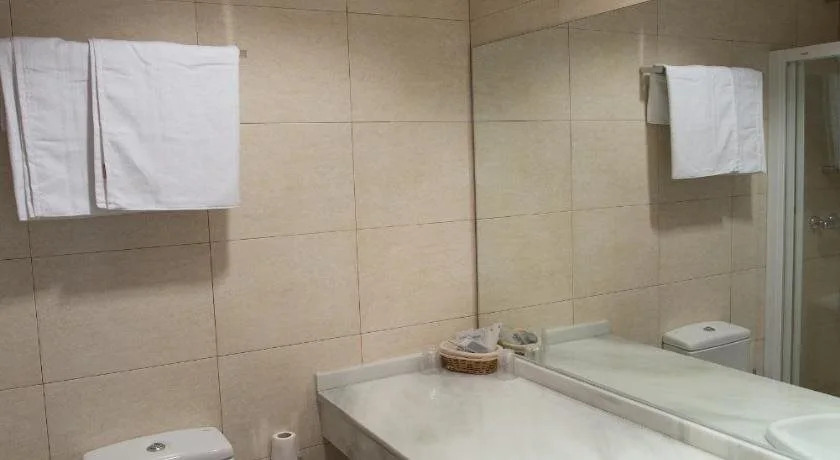 Hostal Mediterranea