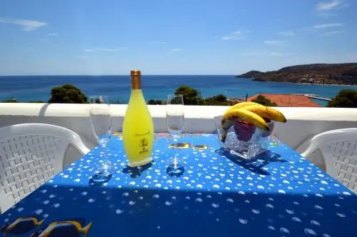 Yiannis Studios