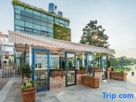 Yuehu View Smart Homestay (Jianshui Ancient City Branch)
