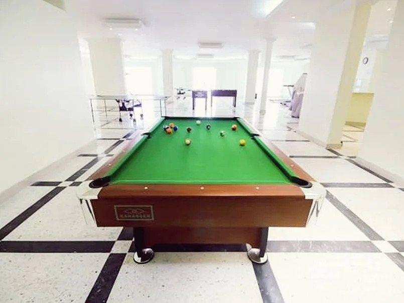 Rose Garden Hotel Suites