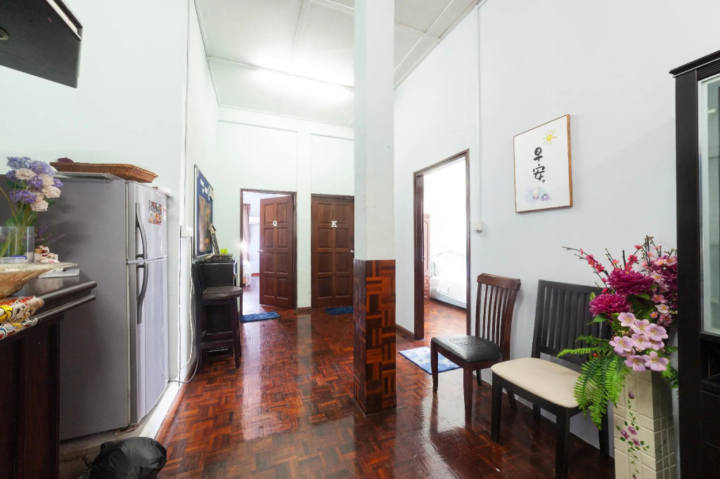 Hin Loi Guesthouse