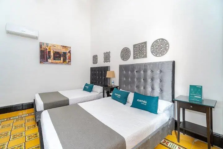 Hotel Portón De Granada