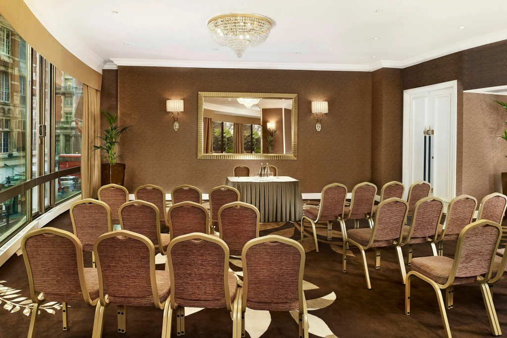 The Park Tower Knightsbridge, a Luxury Collection Hotel, London