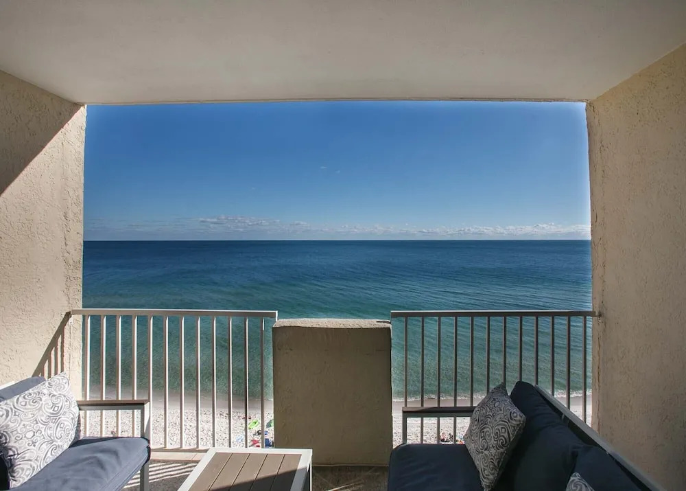Tropical Winds 501 - Sandy Toes