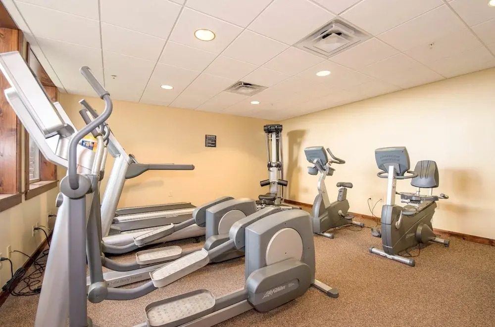 Soaring Eagle #201: 3 Bedrooms, 2 Full Baths: Slope Side