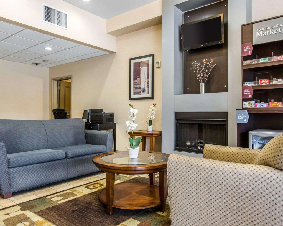 Comfort Suites Near City of Industry - Los Angeles