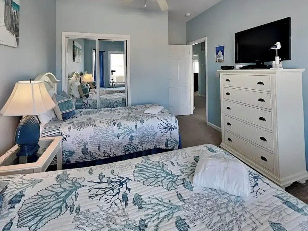 Bel Sole (Beautiful Sun) by Topsail Realty