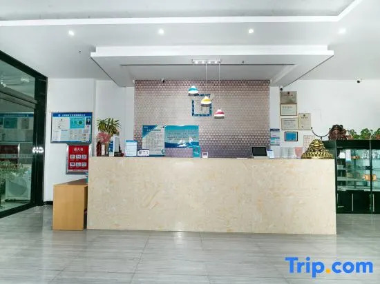 Yueke Hotel (Zhengzhou Zichen Road South 3rd Ring Road Subway Station)