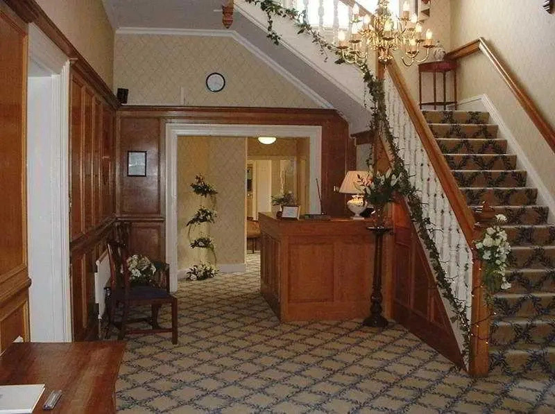 Chewton Place