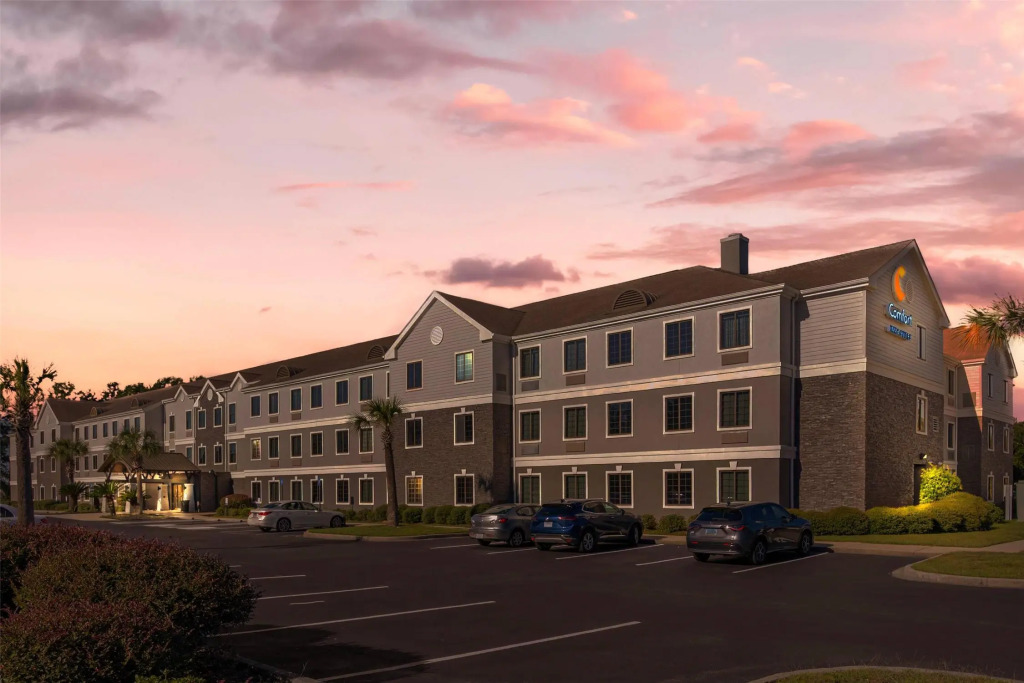 Comfort Inn & Suites Savannah Airport