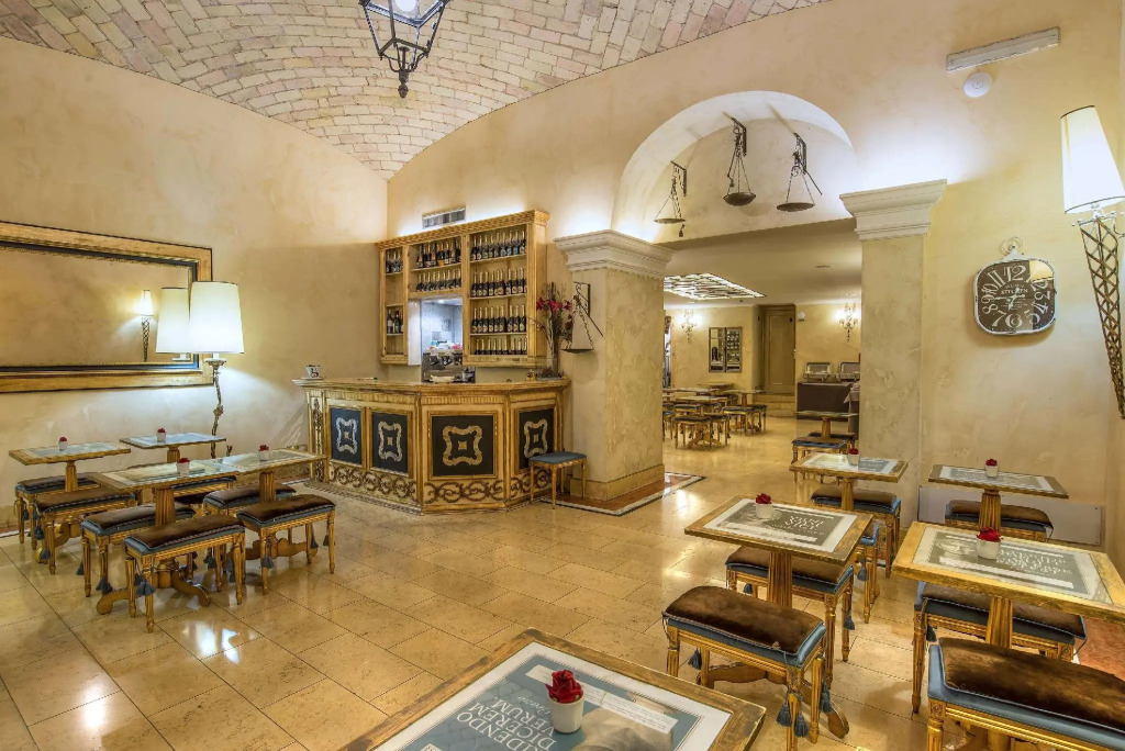 room Select Via Veneto