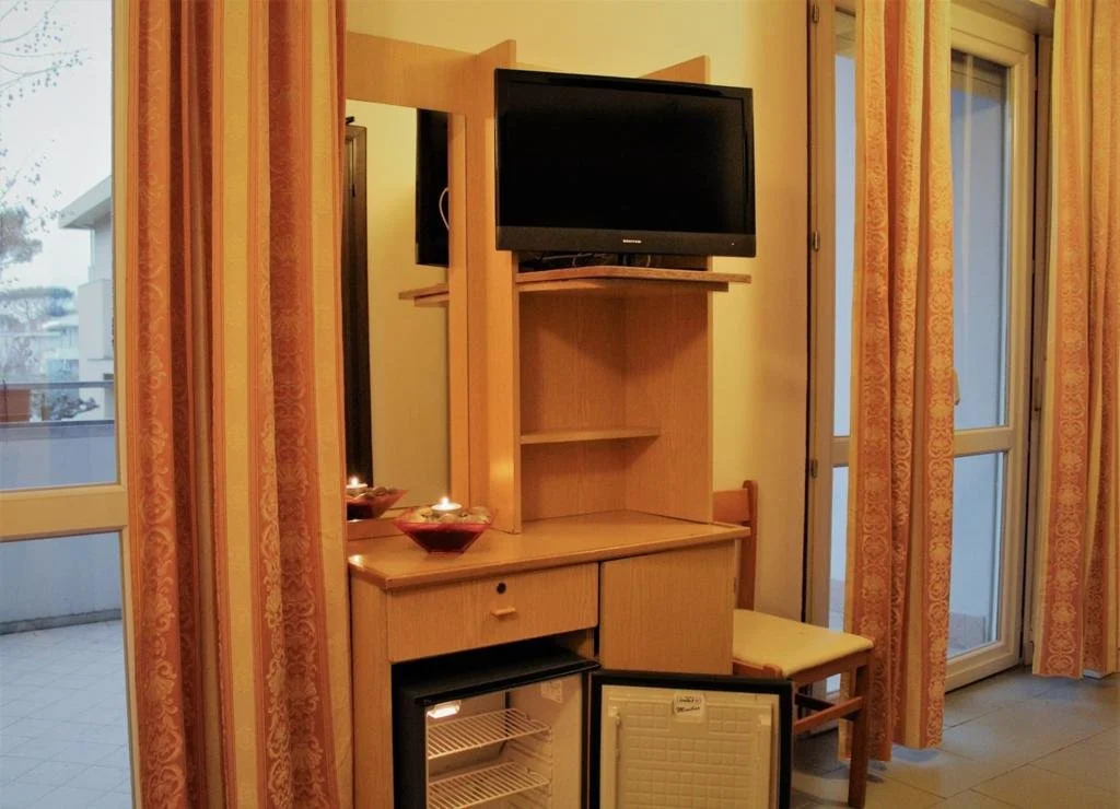 Hotel Midi