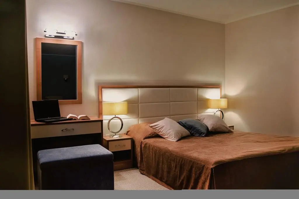 Polyot Hotel