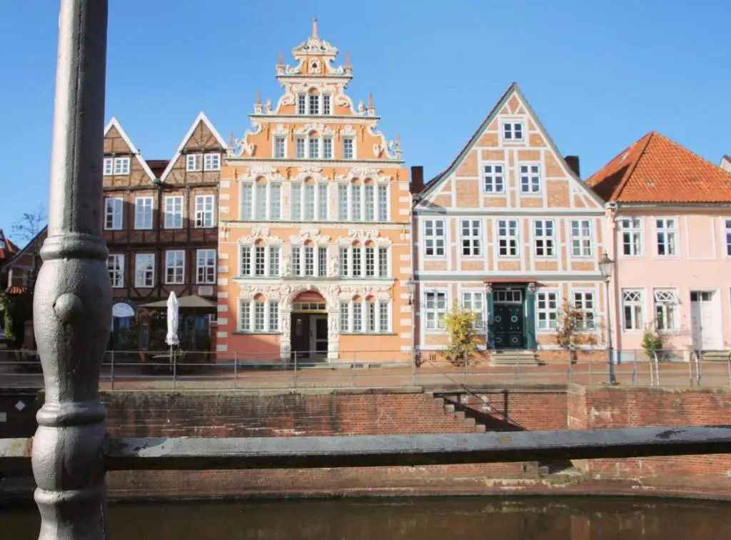 Moderne 2-Zimmer Wohnung! WLAN und Netflix inklusive! Zentral gelegen in der historischen Altstadt!