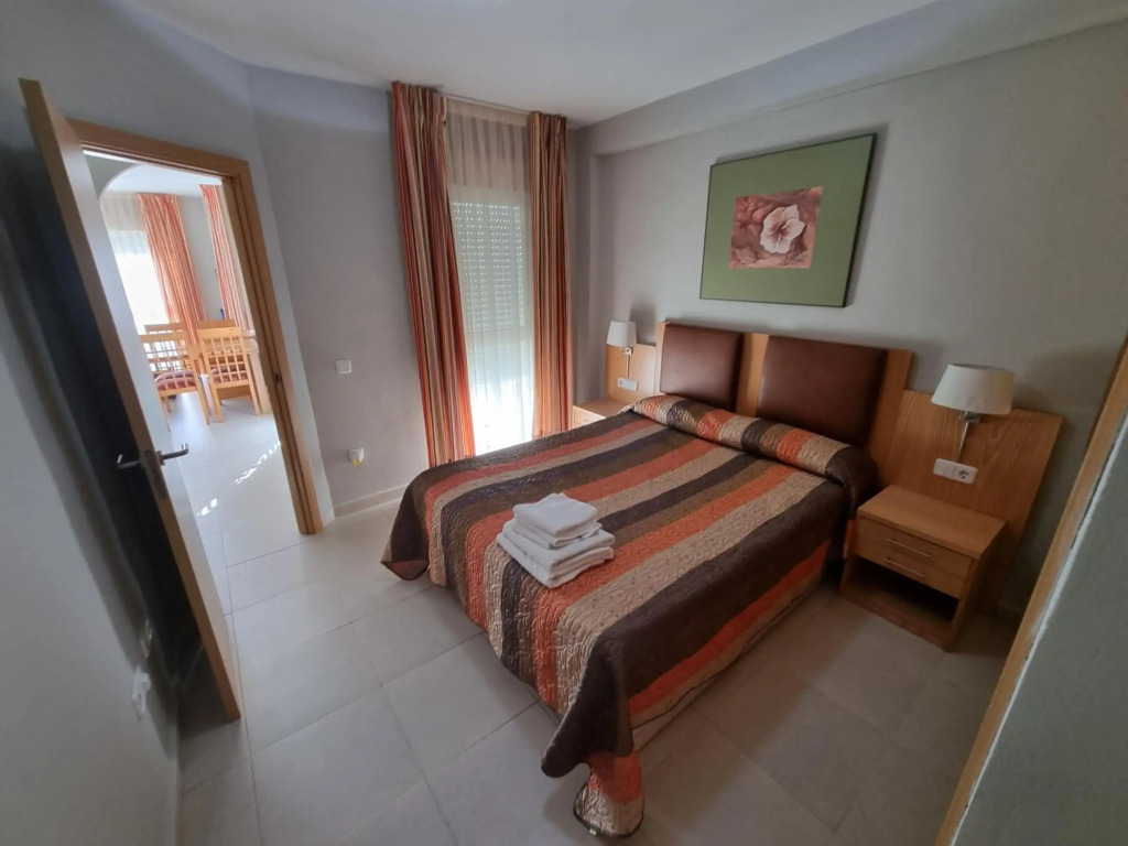 Avenida de Juan Sebastián Elcano Apartamento