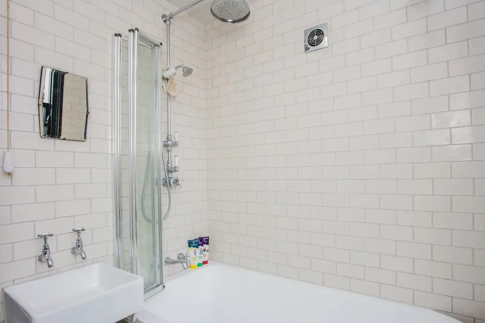 Stunning 2 Bedroom House in De Beauvoir Town
