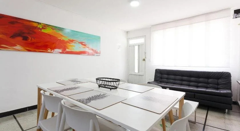 Apartamentos Amoblados JG de la 70