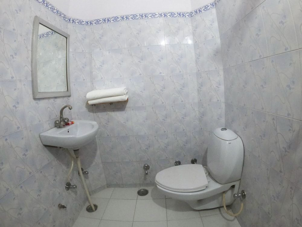 Little Peepal House