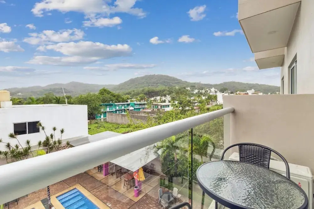 Hotel Yeah Rincón de Guayabitos