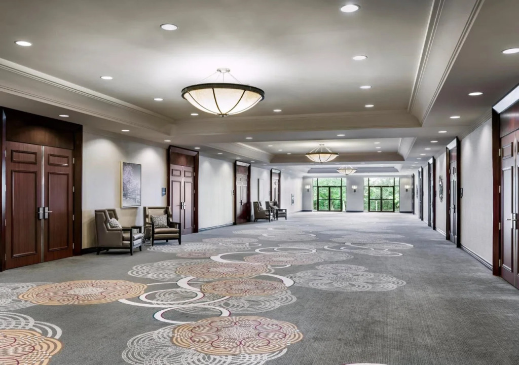 Sheraton Toronto Airport Hotel & Conference Centre