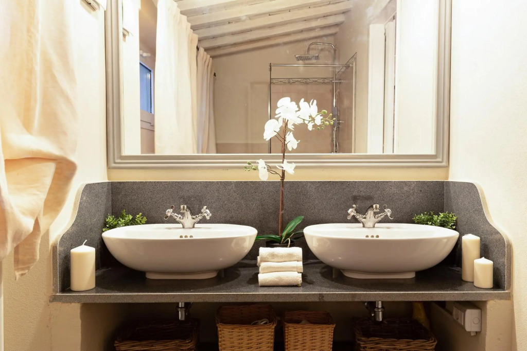Cottage Nanni, Romantic and Luxury with Pool