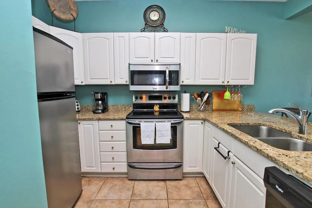 My Friend's Place by Youngs Suncoast