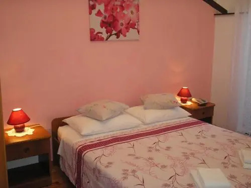 Rooms Matea Pula