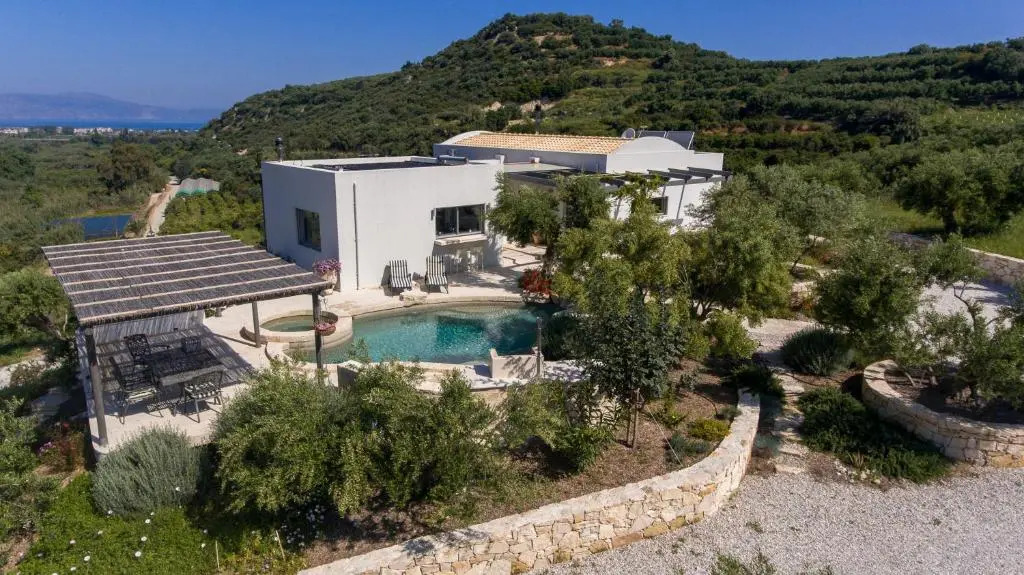 Villa Lucy by PosarelliVillas