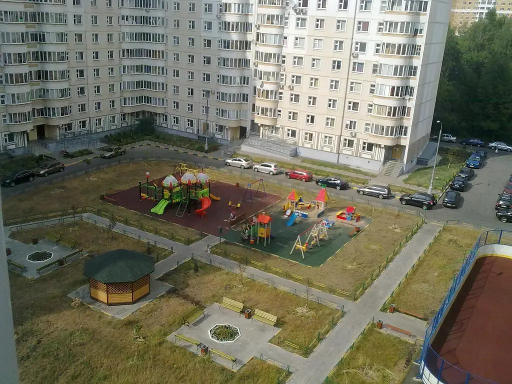 On Molodyozhnaya Apartment