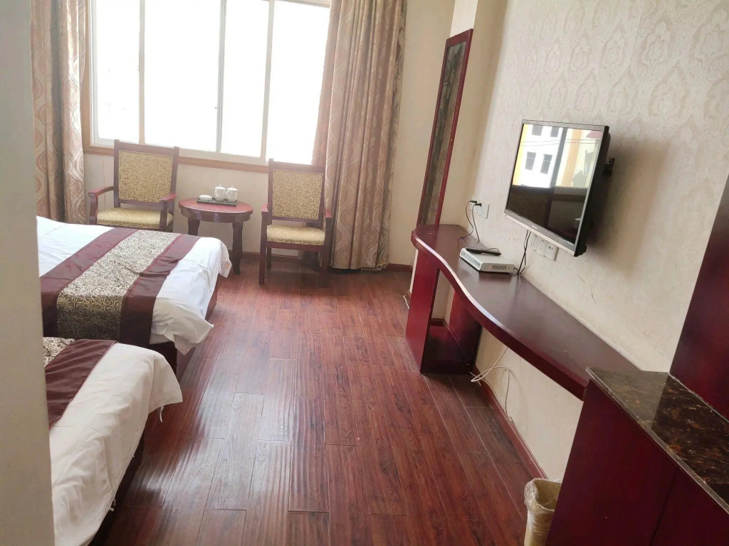 Huifeng Hotel