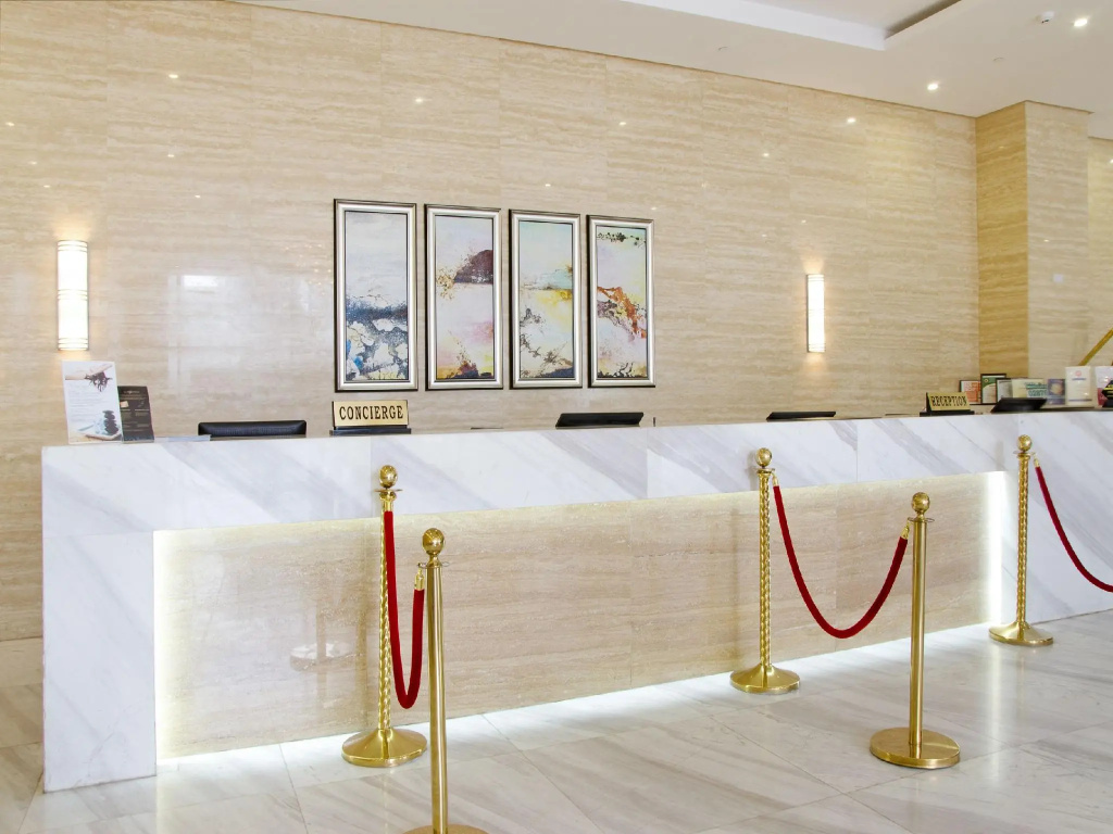 Golden Phoenix Hotel - Manila