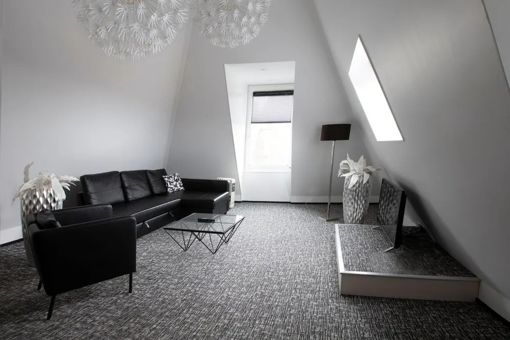 Apart! Food & Drinks Apartments