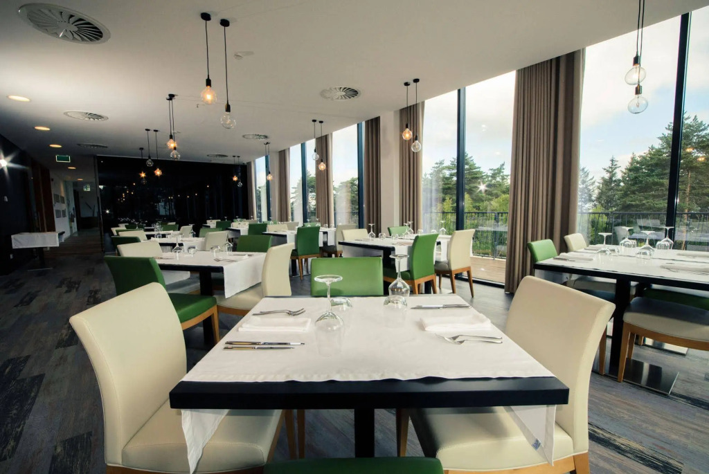 Pena Park Hotel