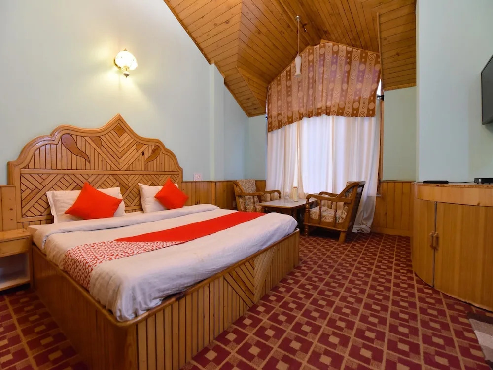 Anjum Homestay and Cafe by OYO Rooms