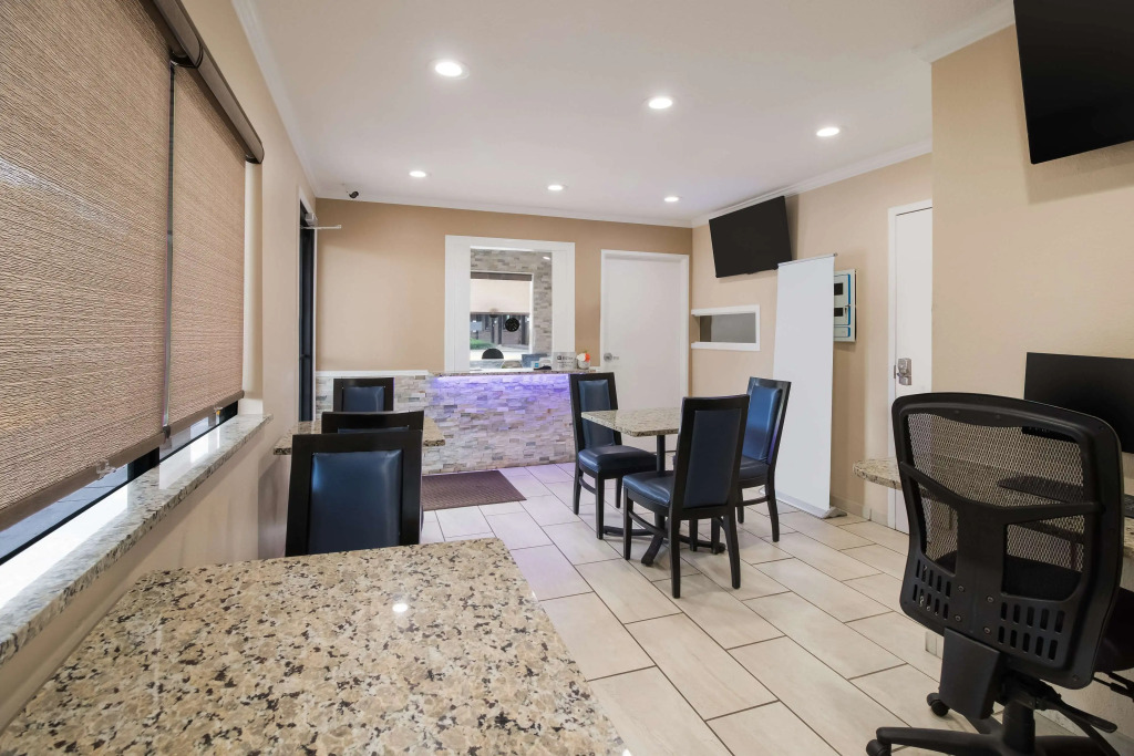 Best Western - McKenzie