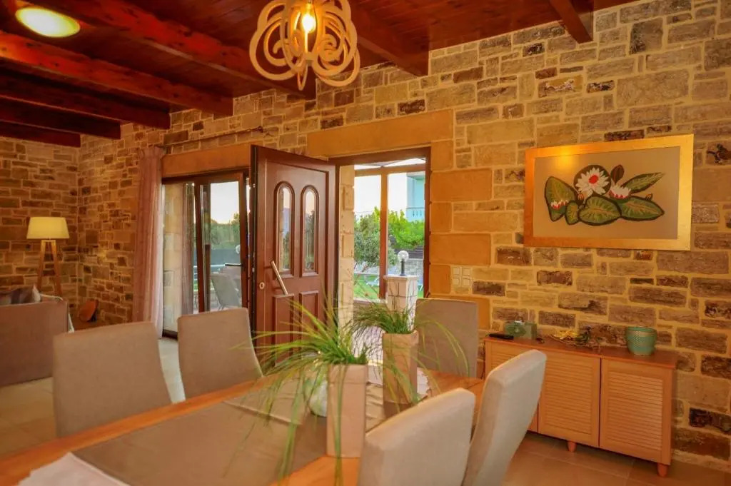 Villa Drapanias Homeleader