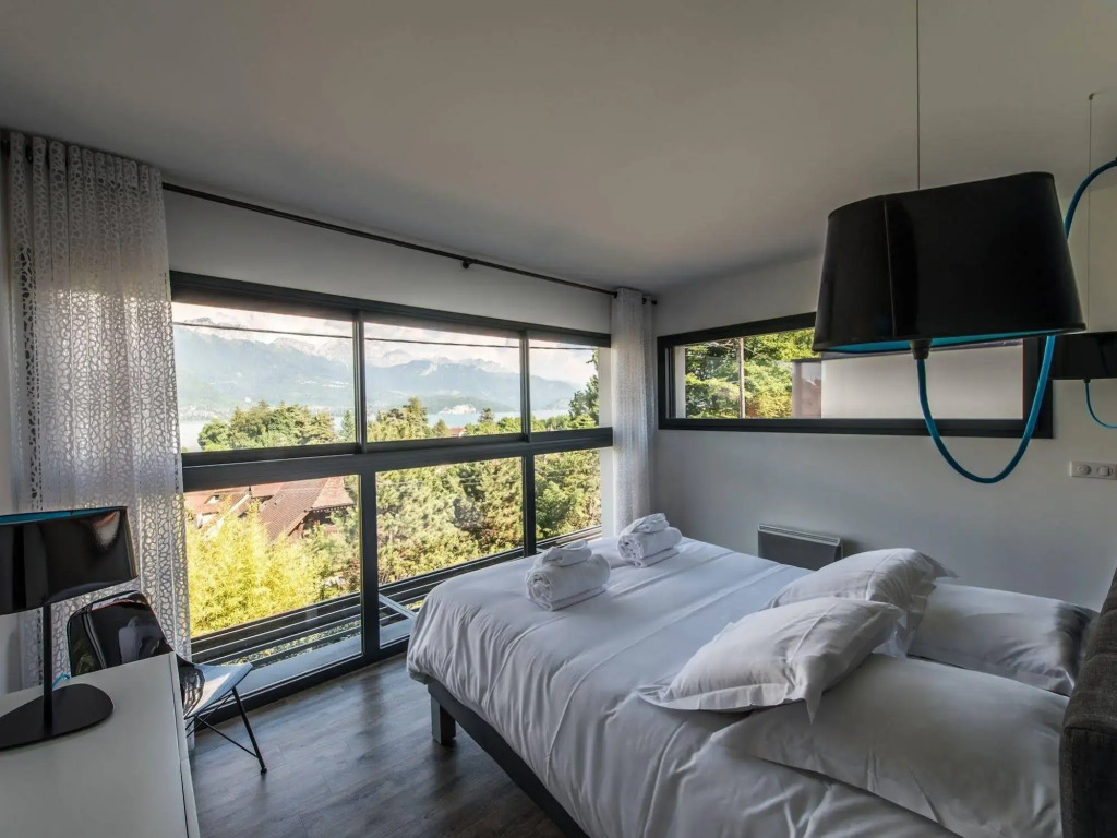 Les Catalons Spa vue lac