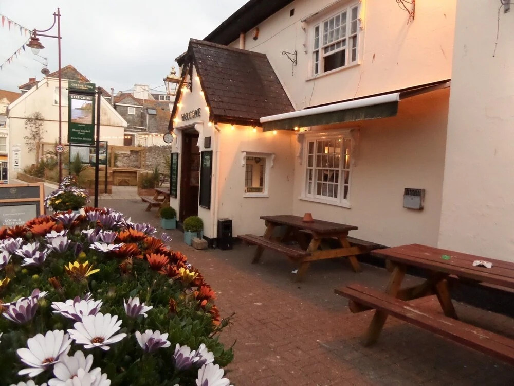 Eyre Court Hotel