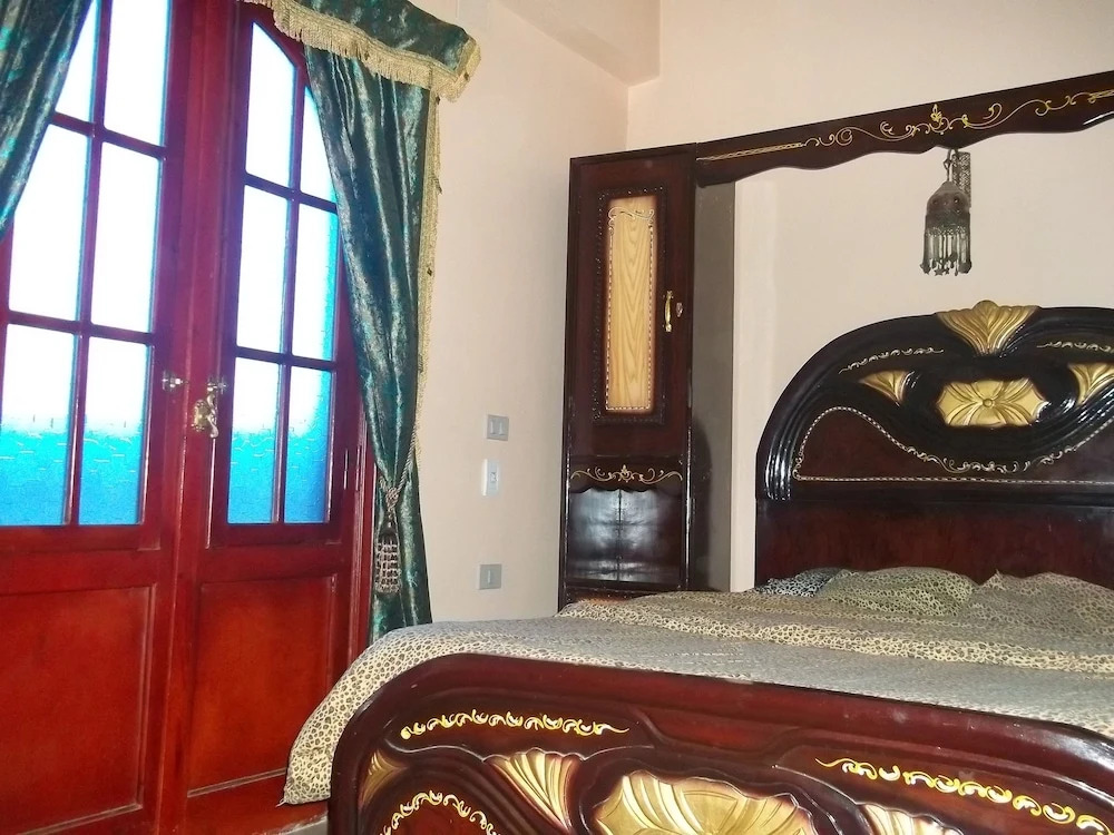 Bedouin Castle Hotel & Safari