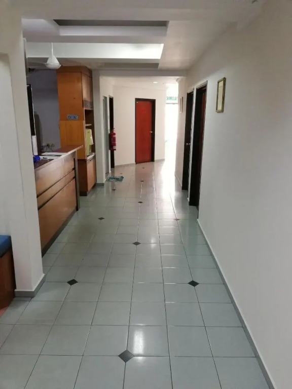 Lee Hotel