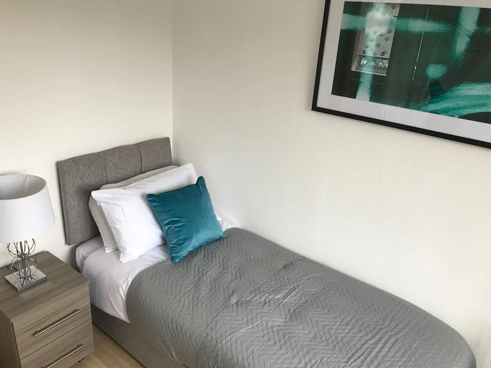 Stay In Liverpool Lytham House