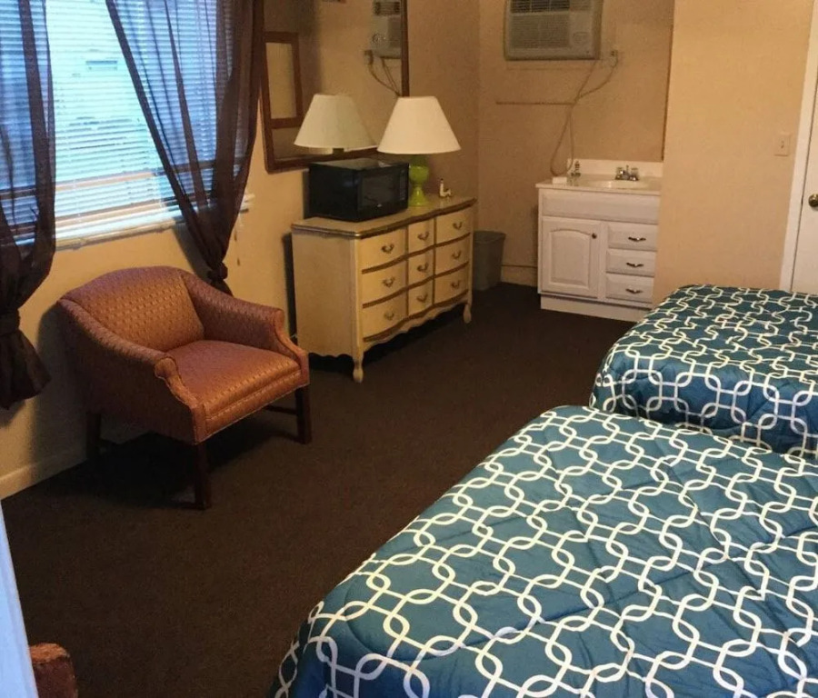 Riviera Motor Lodge